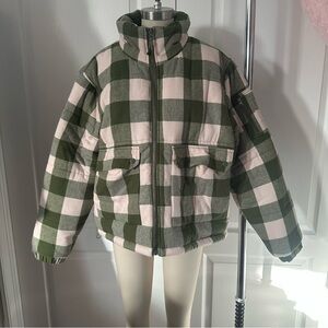 BDG Dixie Flannel Puffer Jacket Green and Cream Size XL